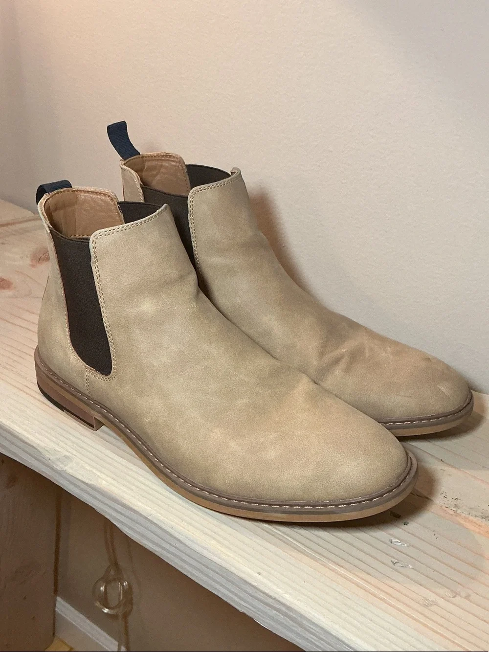 Steve Madden Men’s Tan Suede Chukka Chelsea Boots